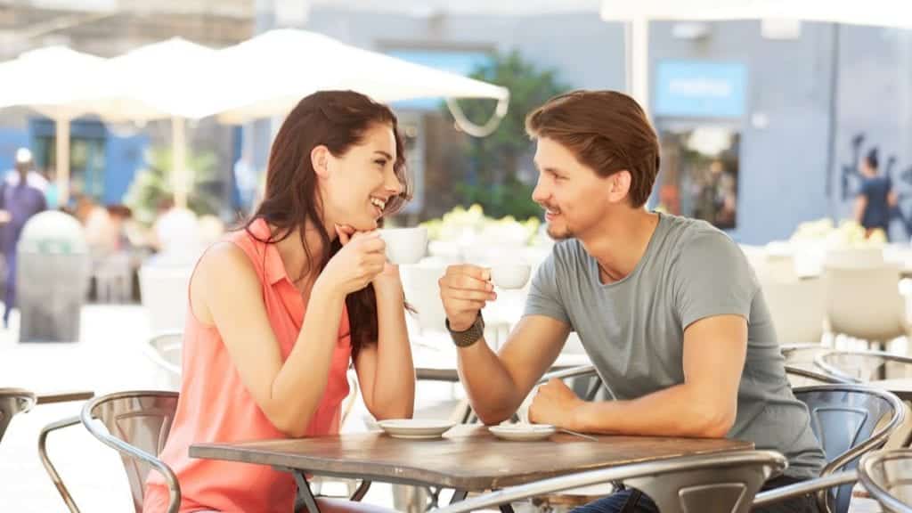 5 Signs That a Pisces Man Is Ready to Commit to You
